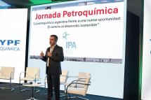 Con más de 300 inscriptos el IPA llevó adelante la Jornada Petroquímica en el marco de ARGENPLÁS 2024