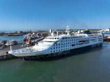El Puerto de Mar del Plata recibió al crucero Hamburg con más de 300 pasajeros