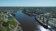 Puerto Quequén completo: con operatividad total y previsibilidad logística, los seis muelles operan en simultáneo