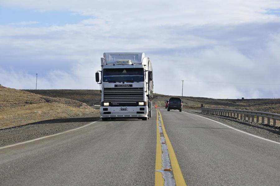 FADEEAC pide revisar la política que restringe la circulación de camiones en rutas nacionales 