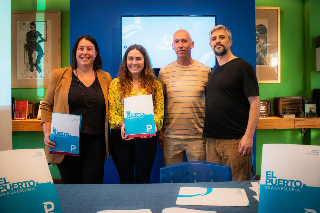 Puerto Quequén presento su material educativo El Puerto va a la escuela