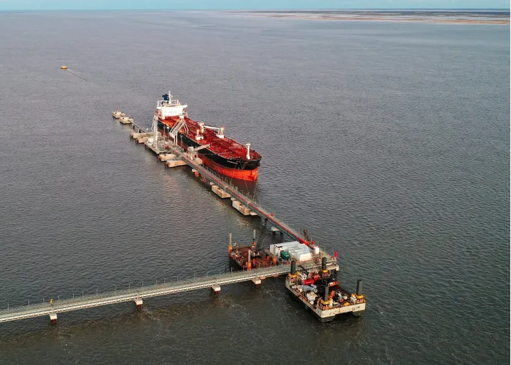 Primer despacho desde el nuevo muelle:  OTAMERICA completó la primera exportación de crudo de Vaca Muerta desde su nueva terminal en Puerto Rosales