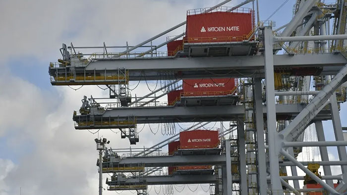 Conflicto en el puerto de Montevideo: Katoen Natie y sindicato llegaron a un acuerdo que corta la paralización de actividad