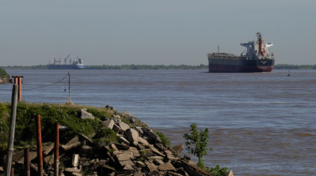 Audiencia por la Vía Navegable Troncal: amplio rechazo al avance del dragado sin nuevos estudios ambientales