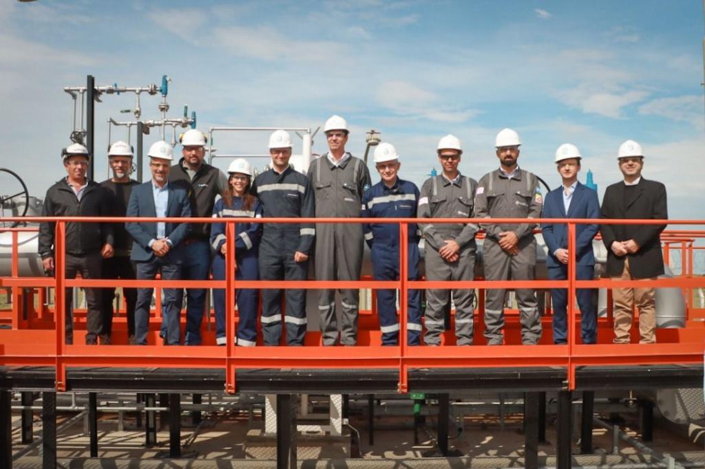 Trafigura inauguró un nuevo sistema de derivación en Bahía Blanca para optimizar la logística energética