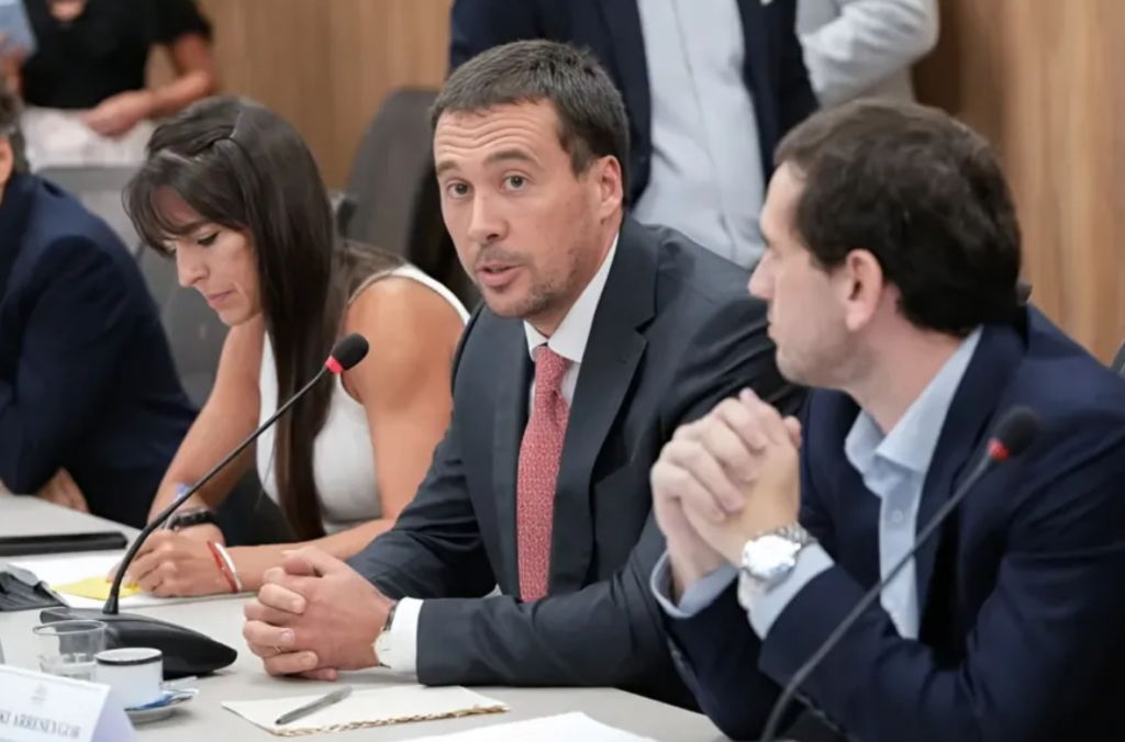 La licitación de la Hidrovía se definirá en 2026: el Gobierno busca atraer a los grandes operadores globales