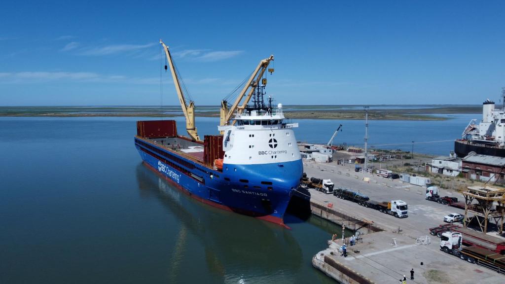 Puerto Bahía Blanca refuerza su perfil energético con una nueva operación clave para Vaca Muerta