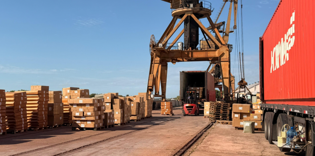 Barranqueras busca consolidar su perfil exportador: habilitan operaciones de comercio exterior en una terminal privada