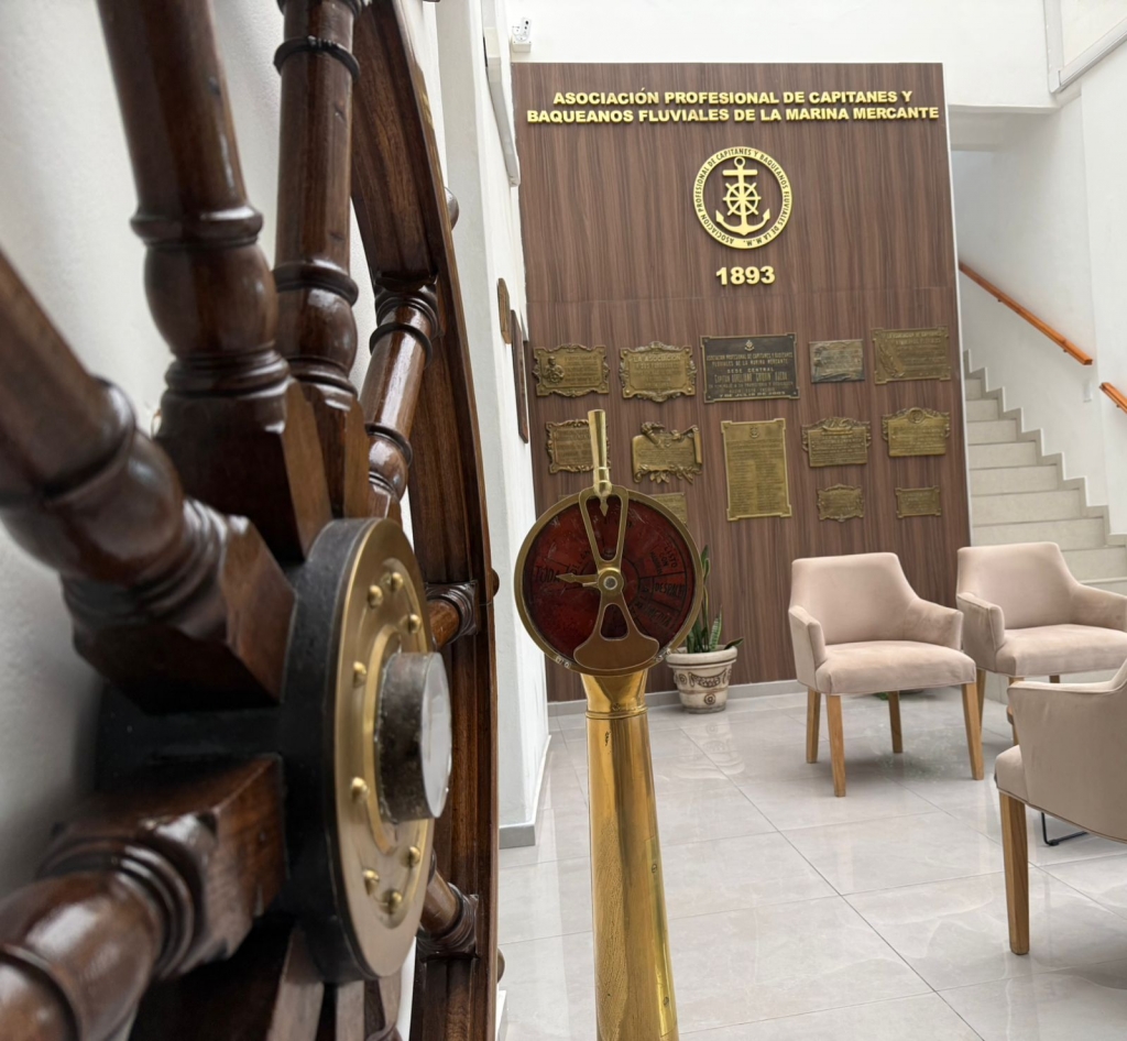 Conflicto en la hidrovía: los capitanes rechazan la desregulación del practicaje y advierten por riesgos en seguridad y soberanía