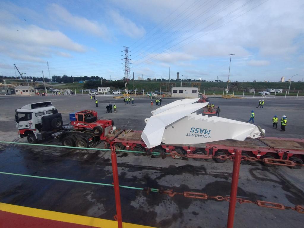 Loginter descargó equipamiento clave para el proyecto Vaca Muerta Sur  en Necochea
