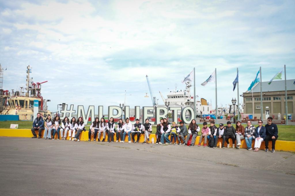 “Mi Puerto”: Continúa el programa de navegaciones educativas que acerca el puerto de Bahía Blanca a la comunidad