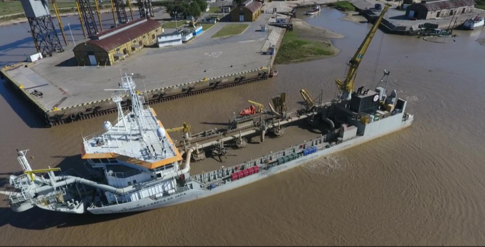 Vía Navegable Troncal: Jan De Nul y Servimagnus salen a cruzar versiones y niegan vínculos con capitales estatales