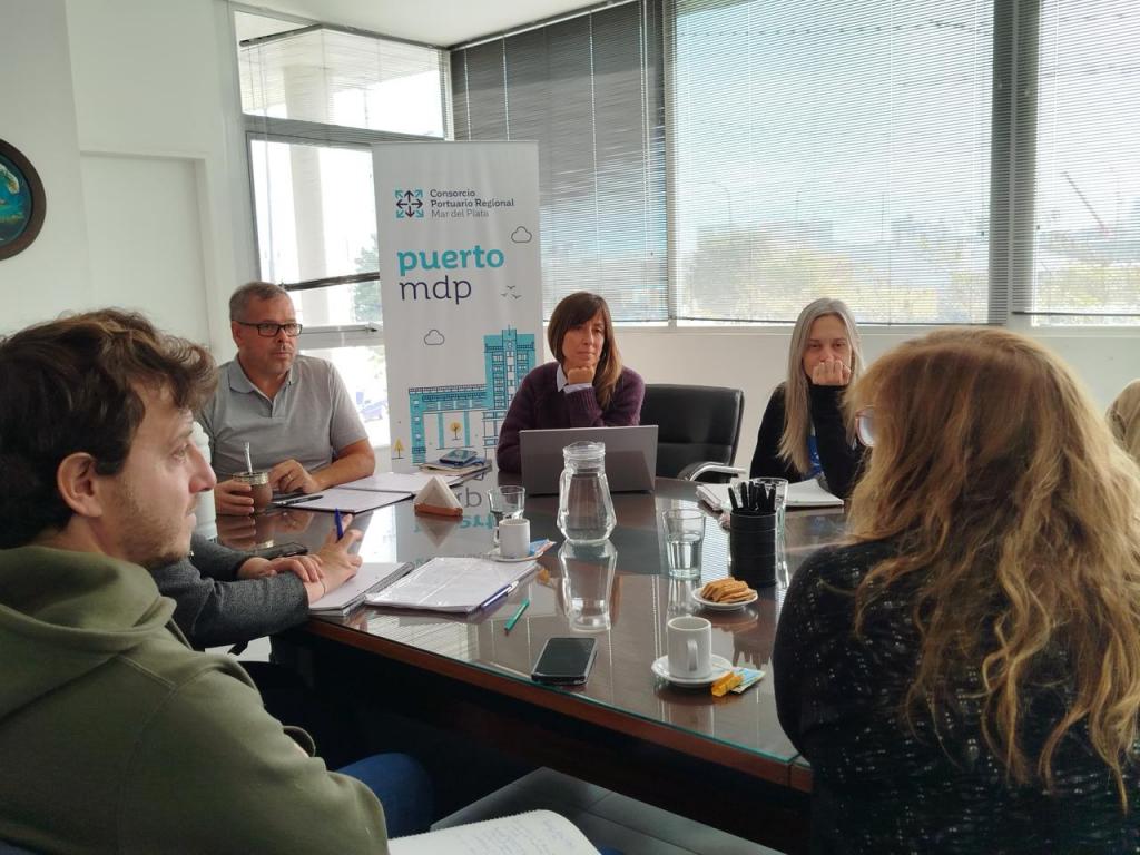El Presidente del Consorcio Portuario de Mar del Plata recibe a representantes de FAO por el programa Puertos Azules