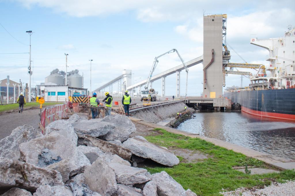 Puerto Quequén continua con una obra clave de infraestructura en sus muelles