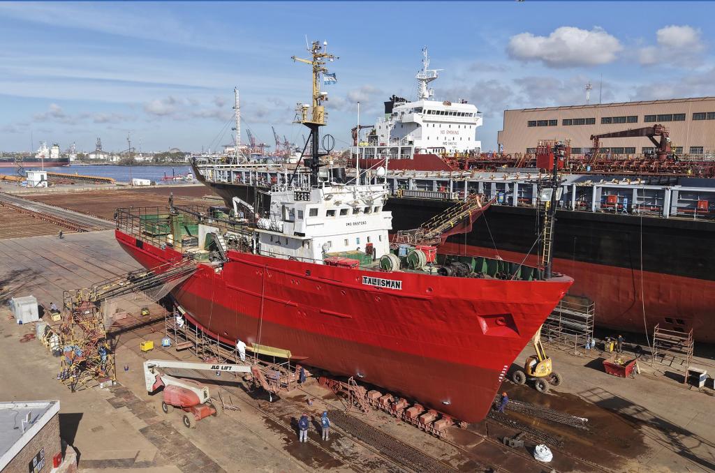 Tandanor finalizó la reparación integral del pesquero de arrastre Talismán