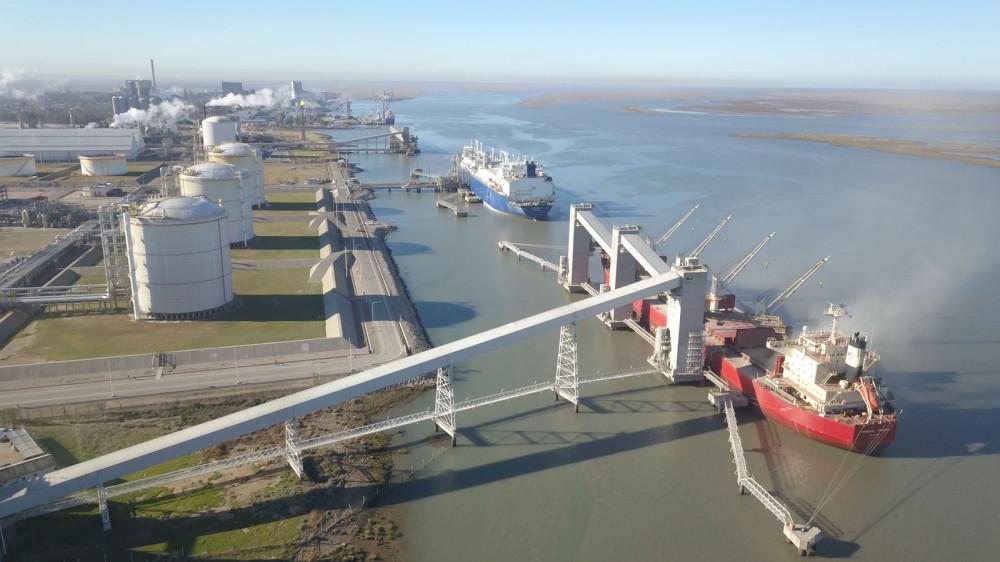 Récord histórico: los puertos argentinos embarcaron 52,8 millones de toneladas agroindustriales