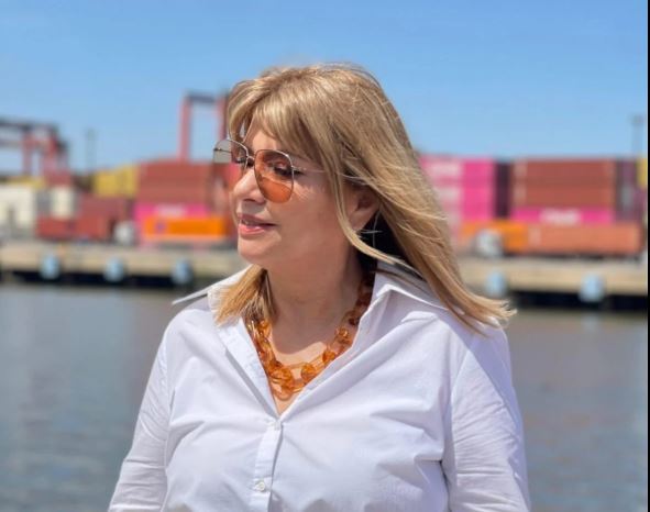 Mónica Litza: 