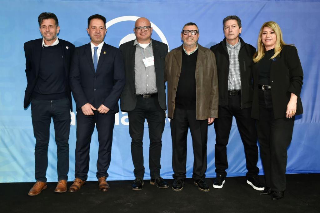 Dock Sud impulsa exportaciones y capacitación con dos nuevas plataformas