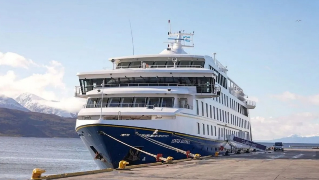 Sumando 100 recaladas, comienza una temporada de cruceros récord en el Puerto de Ushuaia
