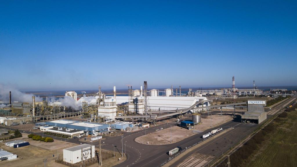 Bahía Blanca proyecta inversiones por USD 4.700 millones para transformar el gas de Vaca Muerta en fertilizantes